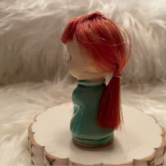 Rare Vintage Ries Pixie Elf Girl Red Hair Green Outfit Hand Painted in Japan - Picture 2 of 8